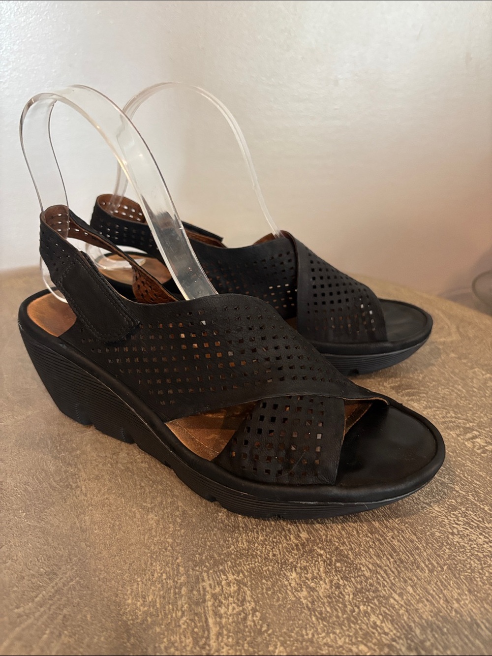 Clarks Artisan black wedge comfort sandal